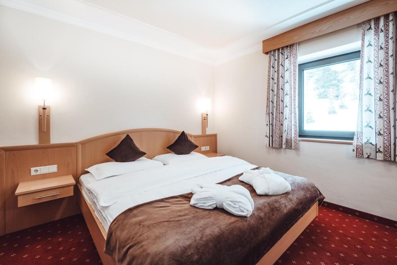 Hotel Plan De Gralba - Das Berghotel Selva di Val Gardena Kültér fotó