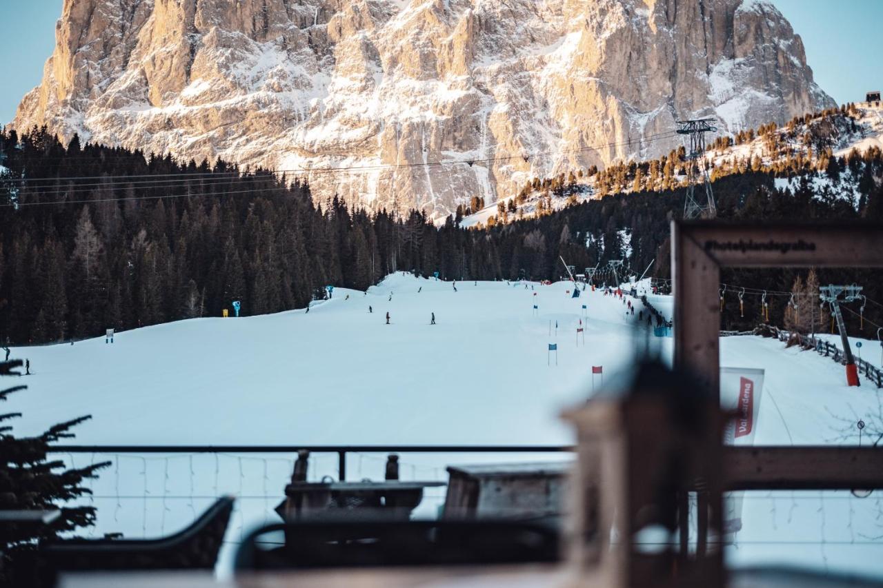 Hotel Plan De Gralba - Das Berghotel Selva di Val Gardena Kültér fotó